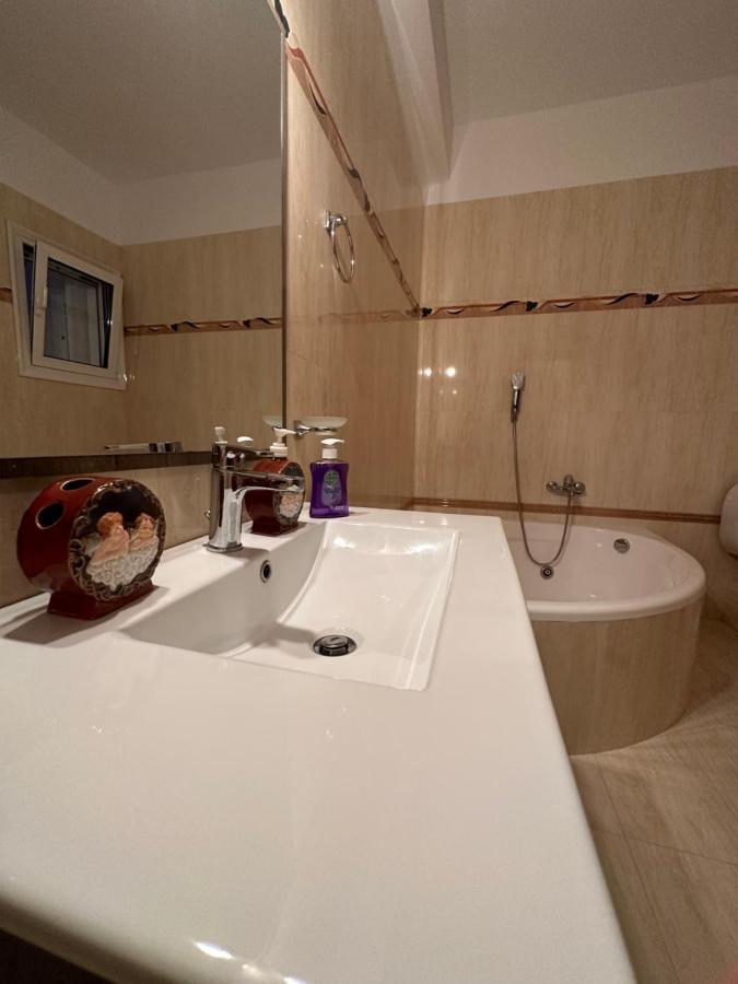 Plex House *